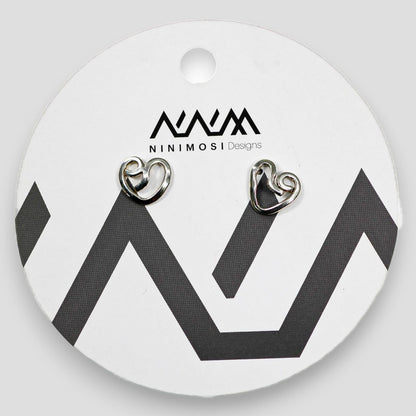 silver stud heart shaped earrings